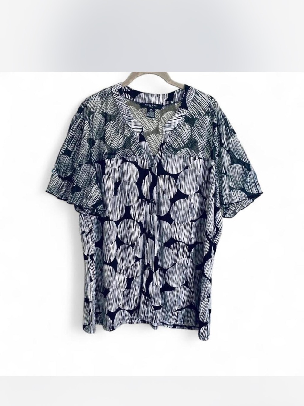 Abstract Workwear Patterned Navy &White Short-Sleeve Women's Blouse by Adele/May